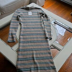 Nwt Pink Rose sweater dress